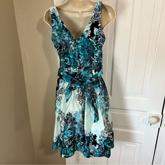 Lady Vintage Tea Dress Teal Collage UK 10 US 6 Q2 - Picture 3 of 7